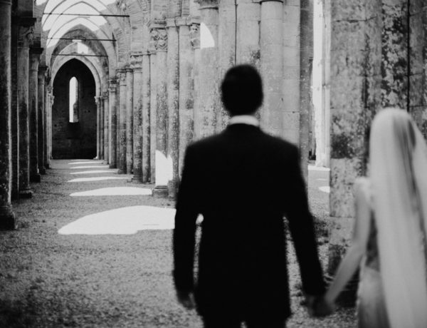 destination wedding at San Galgano Abbey, Tuscany