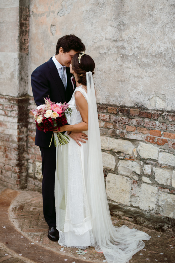 Refined wedding at Palazzo Vecchia