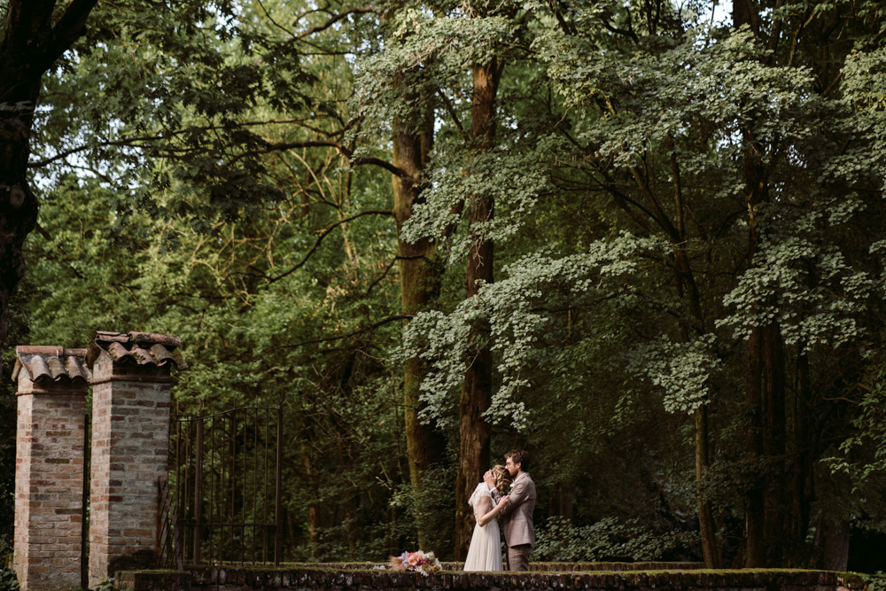 relaxed wedding castello di paderna