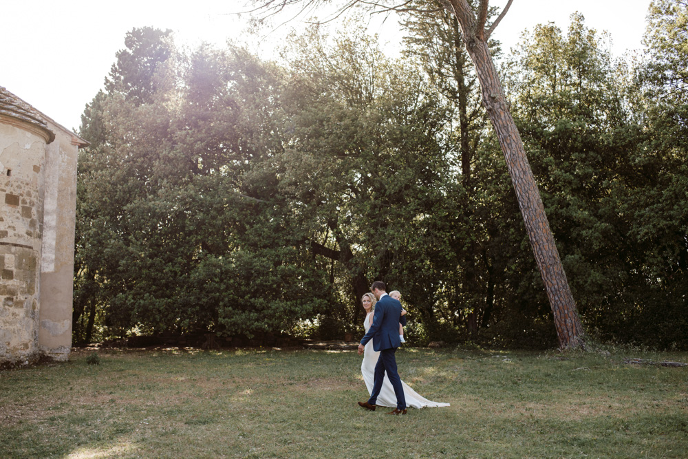 dutch destination wedding in Tuscany