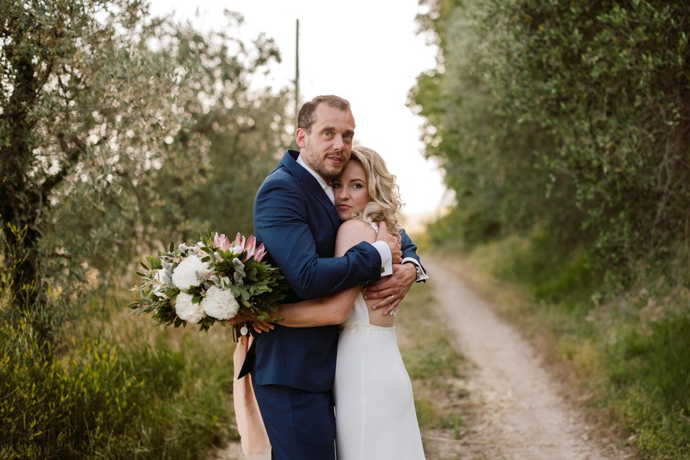 dutch destination wedding in Tuscany