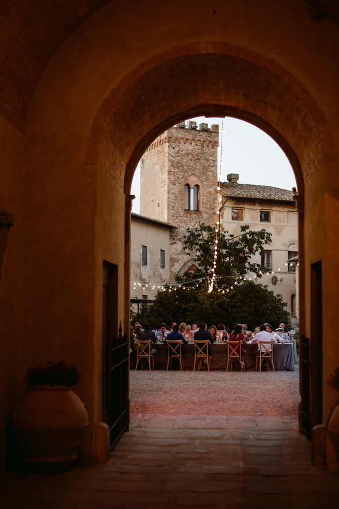 dutch destination wedding in Tuscany