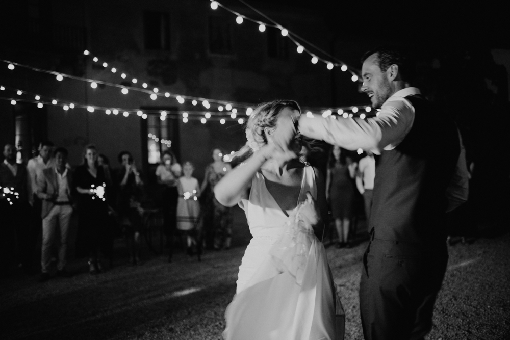 dutch destination wedding in Tuscany